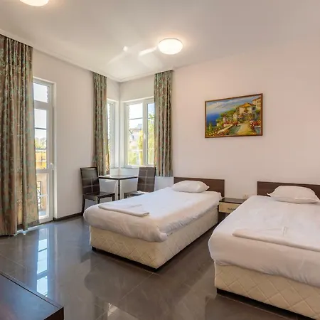 Πανσιόν Seaside Guest