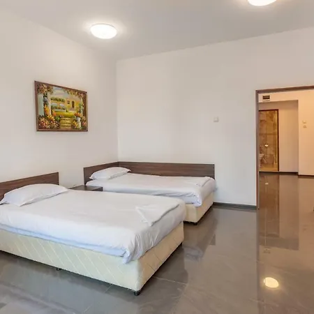 Πανσιόν Seaside Guest *